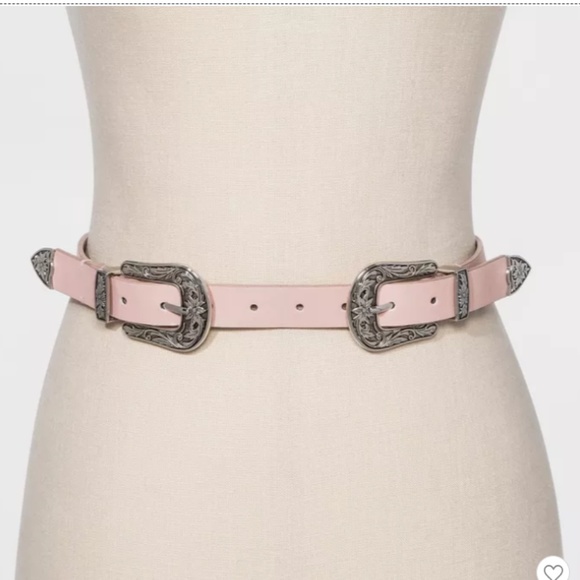 belt with many holes